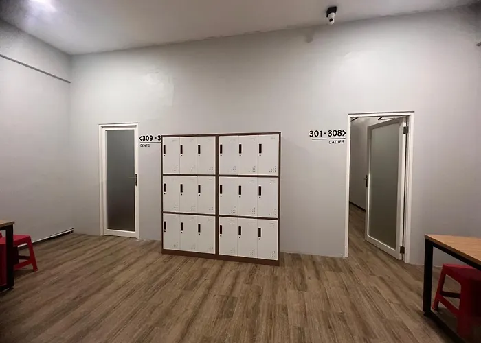 Sleep Studio Hotel City Center Surabaya